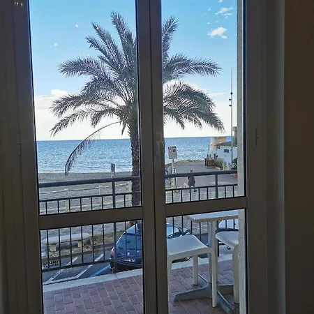 Albium Hotell Albenga