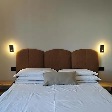 Albium Hotell