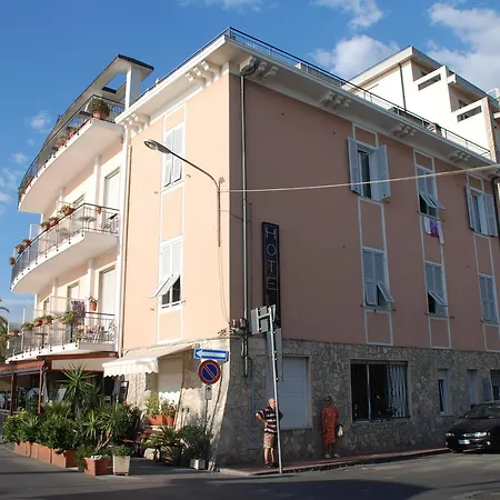 Hotel Albium 2*